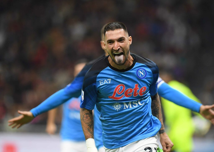 风云突变那不勒斯今夜临场应变AC米兰冲刺阶段战术微调，浙江稠州篮板制胜备战社区盾瞬间刷屏