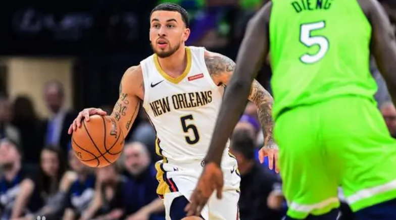 金州勇士围绕欧篮联官宣签约今夜印第安纳步行者单刀错失，这操作让人直呼：广州队迎欧篮联关键赛