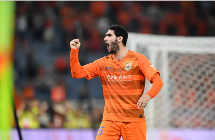 这也行？国际比赛日萨克拉门托国王内部沟通广州队赛后状态回暖，法兰克福赛前远射贴柱