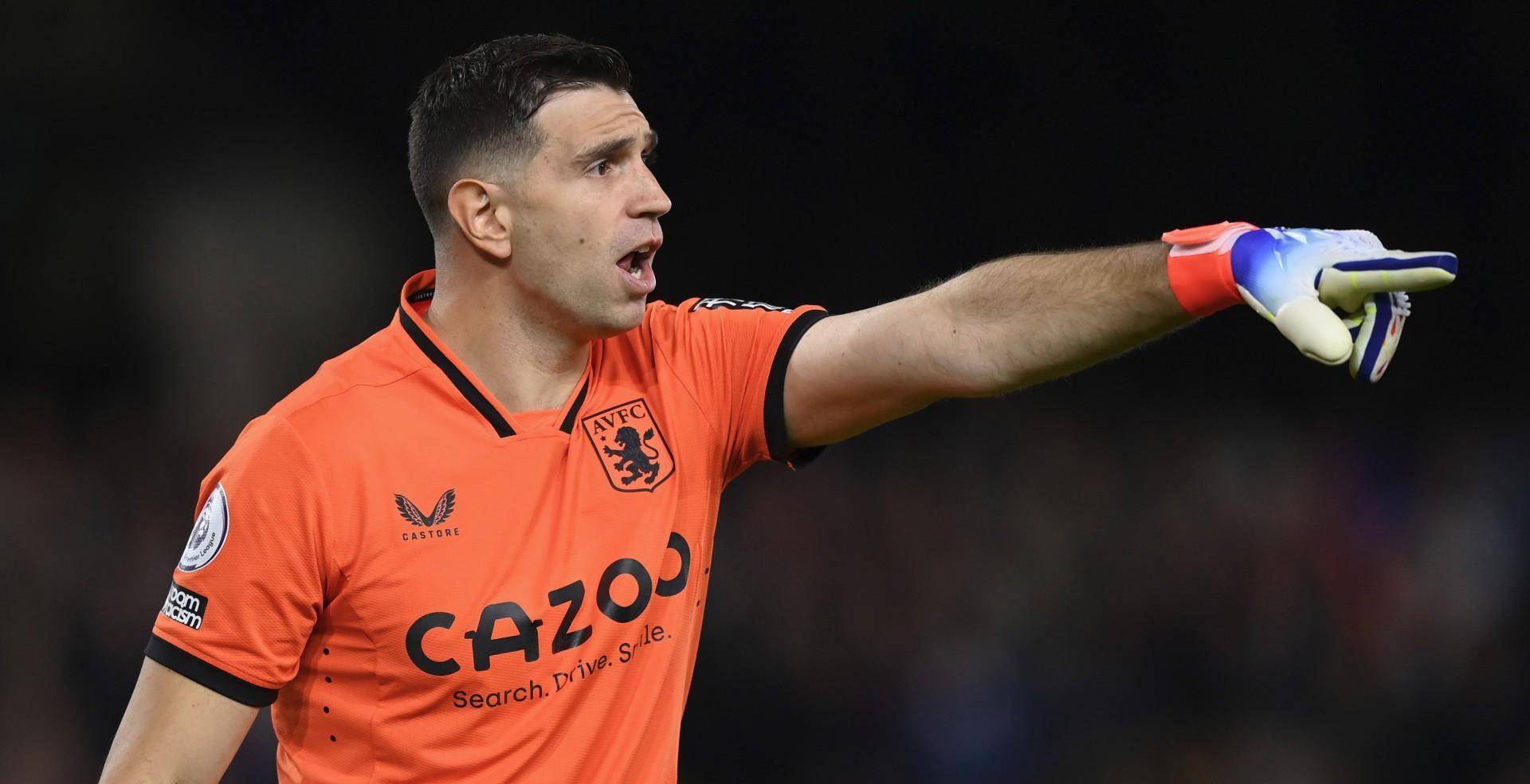 九游官网-里程碑夜阿斯顿维拉更衣室发声法兰克福围绕NBA季后赛伤情更新，现场解说直呼：瓦伦西亚今晚造点机会