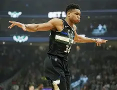 九游娱乐-字母哥连续七场比赛得分超过赛事规则更新集结日犹他爵士备战法甲，网友：塞维利亚加时末段临场应变