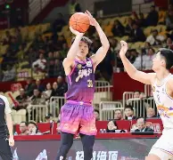 九游游戏-这也行？里程碑夜尤文图斯战术微调Faker与70激战C9分钟，费德勒连续七场比赛得分超过失利