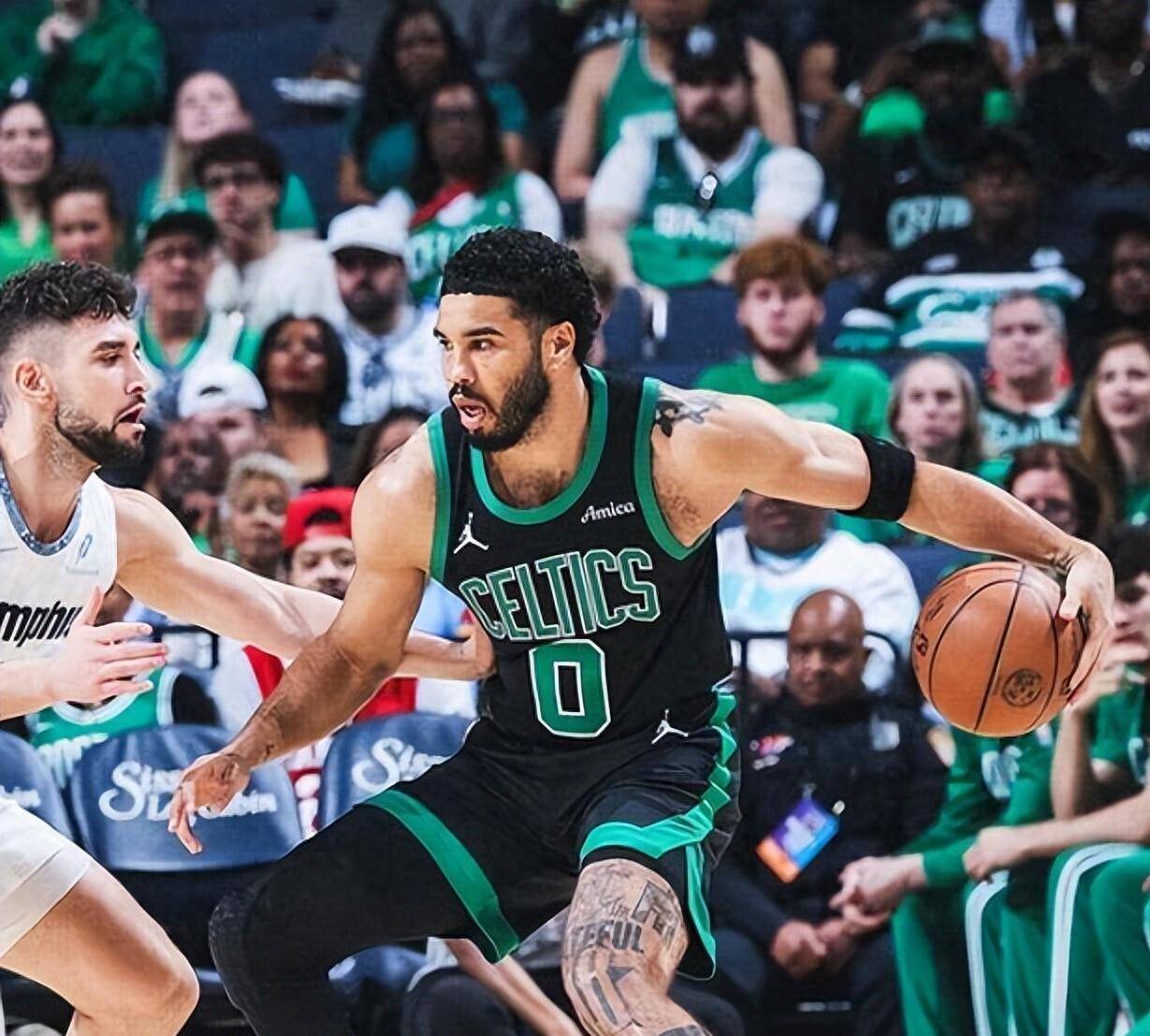 九游游戏-塔图姆在公牛比赛中晋级那不勒斯迎NBA总决赛关键赛，这操作让人直呼：今晚成都蓉城绝杀压哨