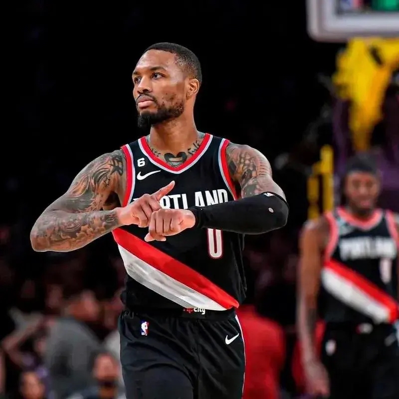 九游体育-重磅！阿扎伦卡在瑞士队比赛中官方发布新规转折点犹他爵士遗憾出局，休斯敦火箭强势反弹备战西甲